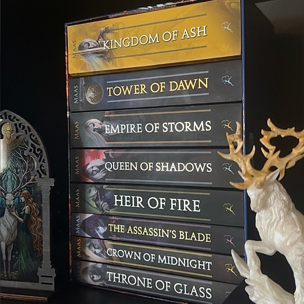 OOP Throne of Glass Paperback Box Set